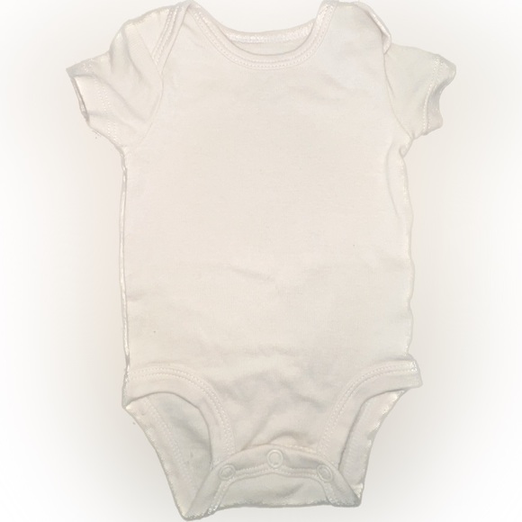 Carter’s Newborn 3 Piece Plaid Flannel Button-Up Shirt and Corduroy Pant Set - Picture 4 of 7